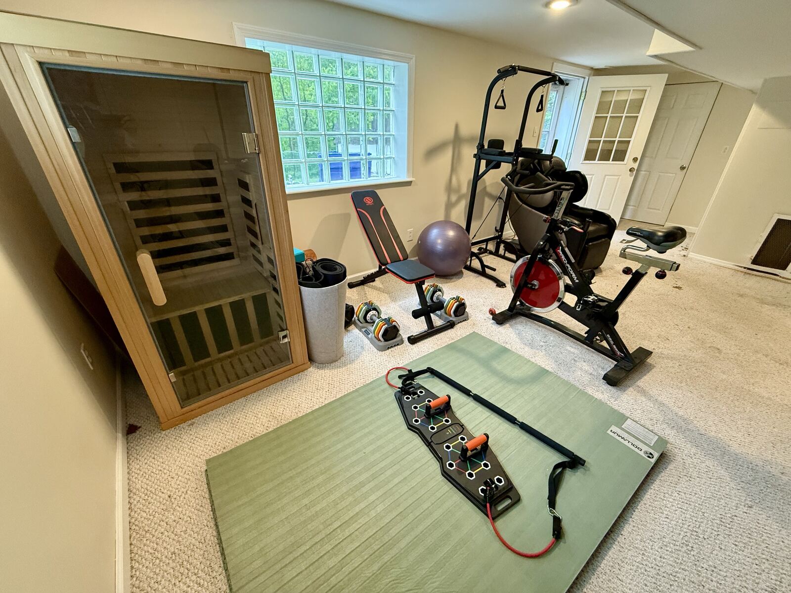 Home gym, sauna and massage chair